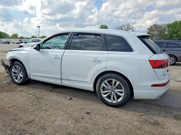 WA1AAAF75KD012324 2019 AUDI Q7 - Image 2