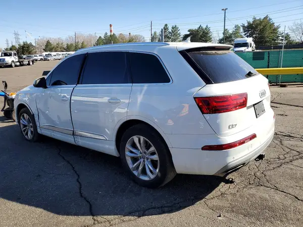 WA1AAAF76HD006444 2017 AUDI Q7 - Image 2