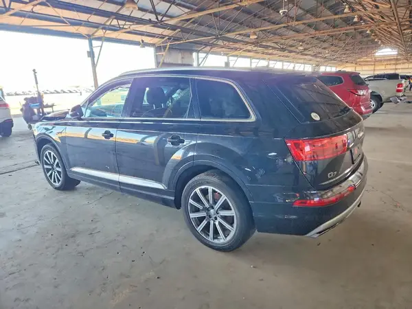 WA1AAAF76HD009795 2017 AUDI Q7 - Image 2