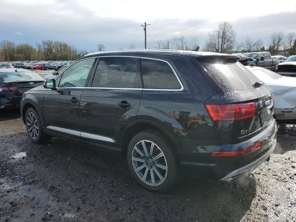WA1AAAF76HD017654 2017 AUDI Q7 - Image 2