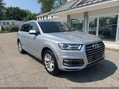 WA1AAAF76HD027780 2017 AUDI Q7