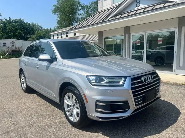 WA1AAAF76HD02780 2017 AUDI Q7 - Image 1