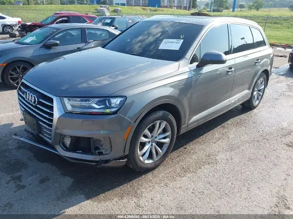 WA1AAAF76HD041131 2017 AUDI Q7 - Image 2