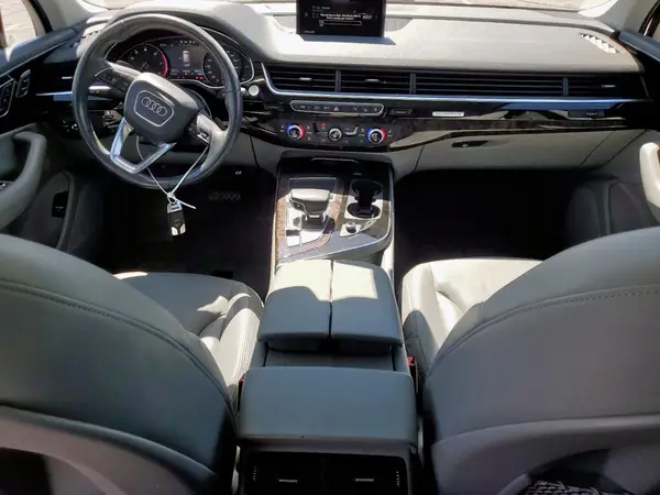 WA1AAAF76HD042960 2017 AUDI Q7 - Image 8