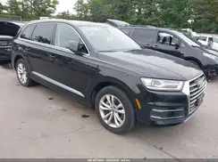 WA1AAAF76JD051101 2018 AUDI Q7