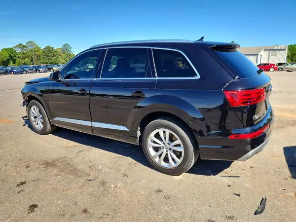 WA1AAAF76KD011506 2019 AUDI Q7 - Image 2