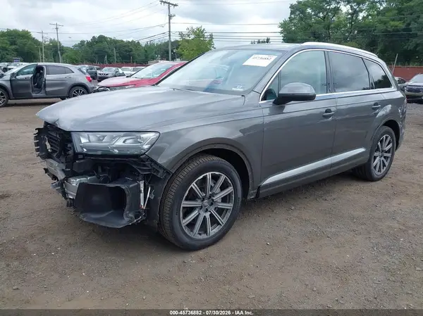 WA1AAAF76KD046756 2019 AUDI Q7 - Image 2
