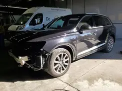 WA1AAAF77HD010230 2017 AUDI Q7