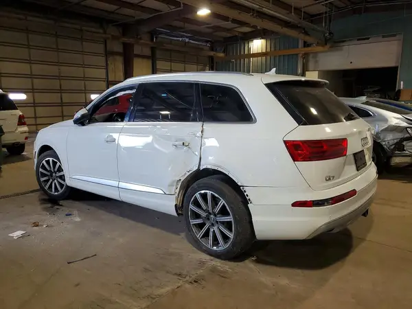 WA1AAAF77HD015377 2017 AUDI Q7 - Image 2