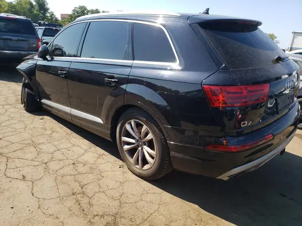 WA1AAAF77JD012842 2018 AUDI Q7 - Image 2