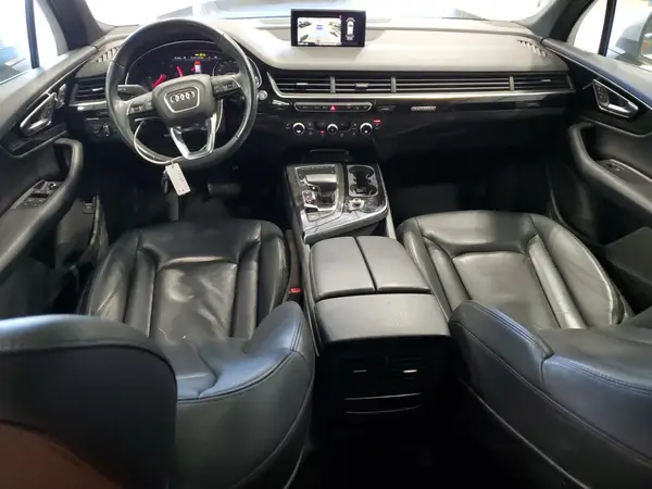 WA1AAAF77JD049650 2018 AUDI Q7 - Image 8