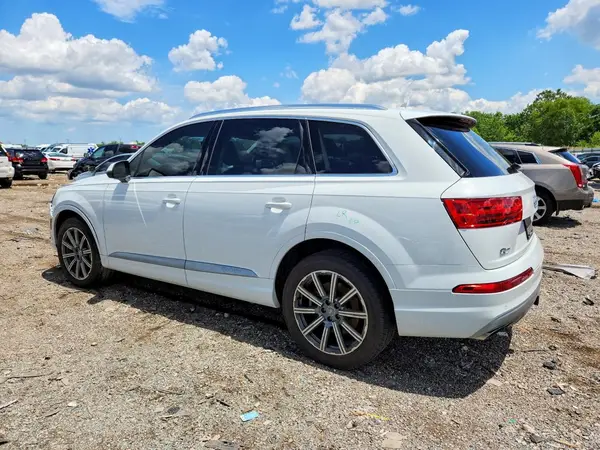 WA1AAAF77KD000661 2019 AUDI Q7 - Image 2