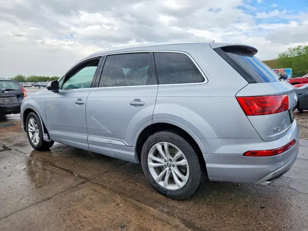 WA1AAAF78HD001066 2017 AUDI Q7 - Image 2