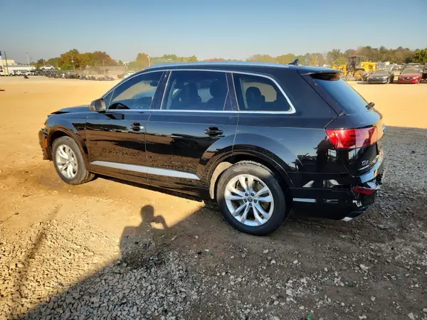 WA1AAAF78HD002881 2017 AUDI Q7 - Image 2