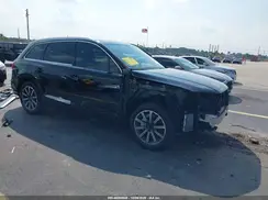 WA1AAAF78HD017087 2017 AUDI Q7
