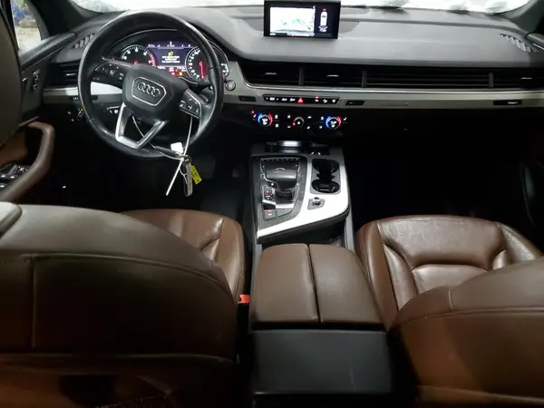 WA1AAAF78HD021043 2017 AUDI Q7 - Image 8