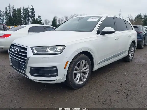 WA1AAAF78JD005544 2018 AUDI Q7 - Image 2