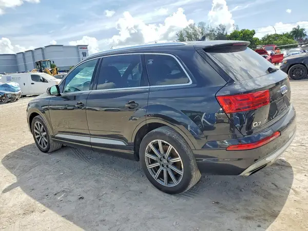 WA1AAAF78KD001897 2019 AUDI Q7 - Image 2