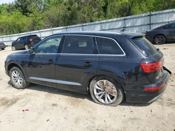 WA1AAAF78KD012771 2019 AUDI Q7 - Image 2
