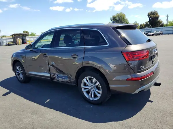 WA1AAAF79HD013307 2017 AUDI Q7 - Image 2