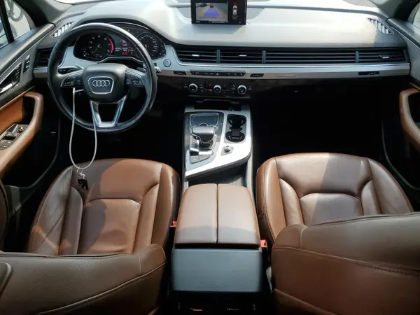 WA1AAAF79HD020189 2017 AUDI Q7 - Image 8