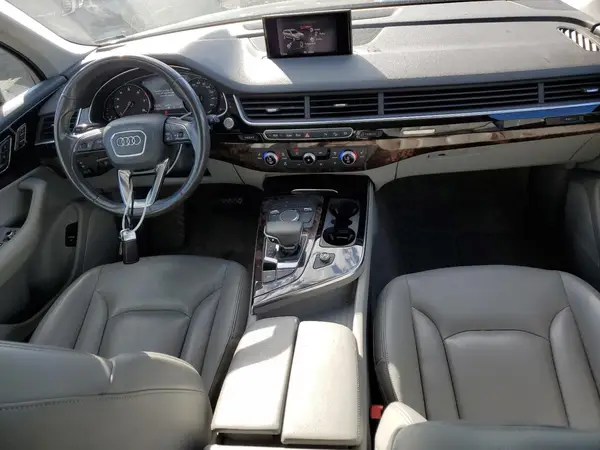 WA1AAAF79JD023373 2018 AUDI Q7 - Image 8
