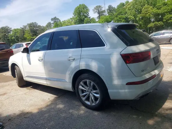 WA1AAAF79KD005134 2019 AUDI Q7 - Image 2