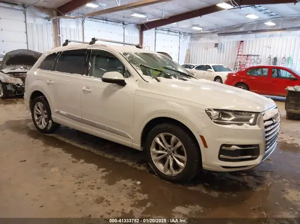 WA1AAAF79KD009183 2019 AUDI Q7 - Image 1