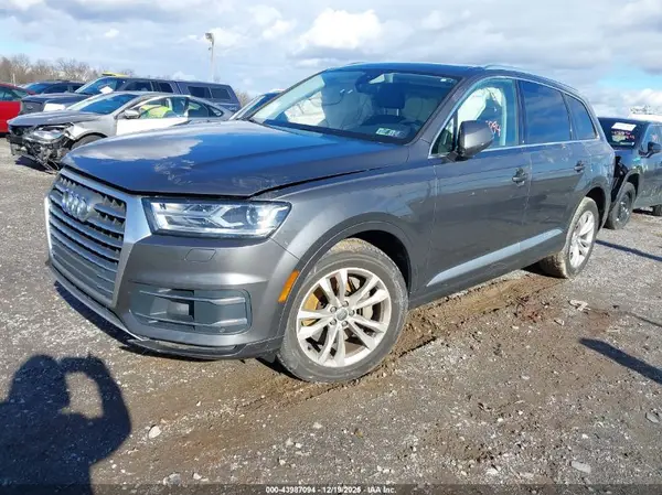 WA1AAAF79KD010205 2019 AUDI Q7 - Image 2