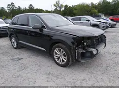 WA1AAAF7XHD000288 2017 AUDI Q7