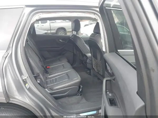 WA1AAAF7XHD000307 2017 AUDI Q7 - Image 8