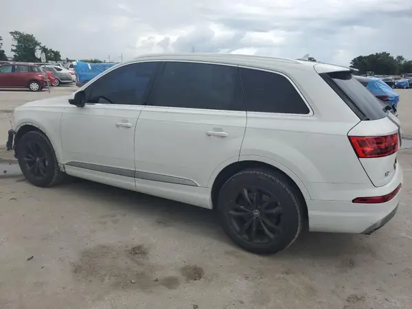 WA1AAAF7XJD002211 2018 AUDI Q7 - Image 2