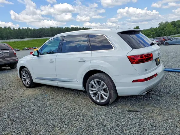 WA1AAAF7XJD006808 2018 AUDI Q7 - Image 2