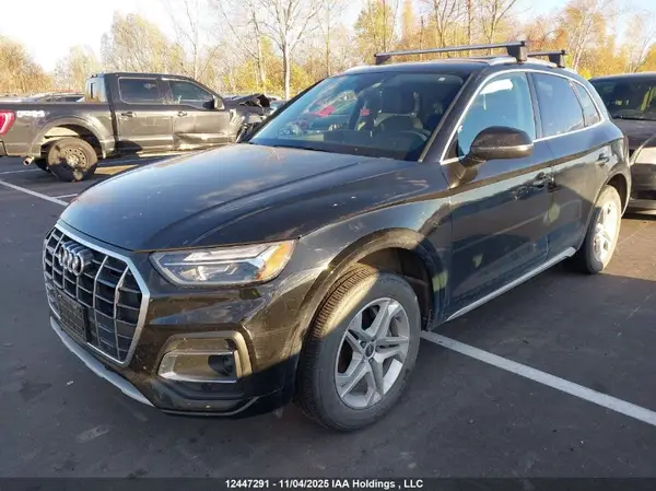 WA1AAAFY0M2002906 2021 AUDI Q5 - Image 2