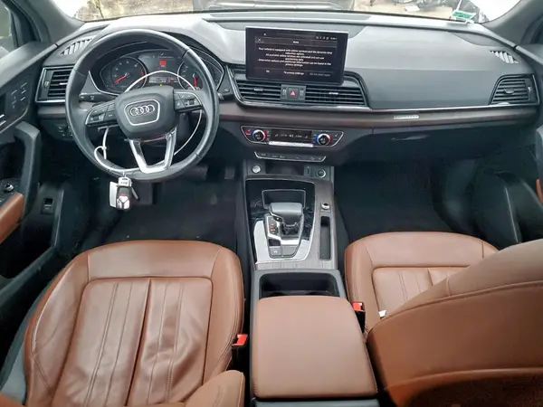 WA1AAAFY0M2010827 2021 AUDI Q5 - Image 8