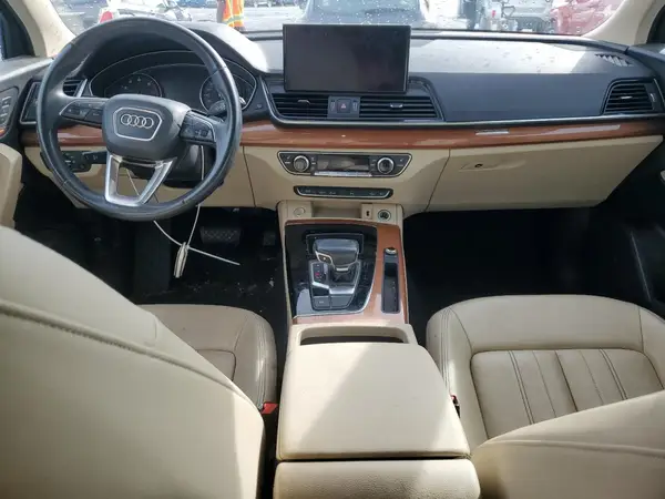 WA1AAAFY0M2014313 2021 AUDI Q5 - Image 8