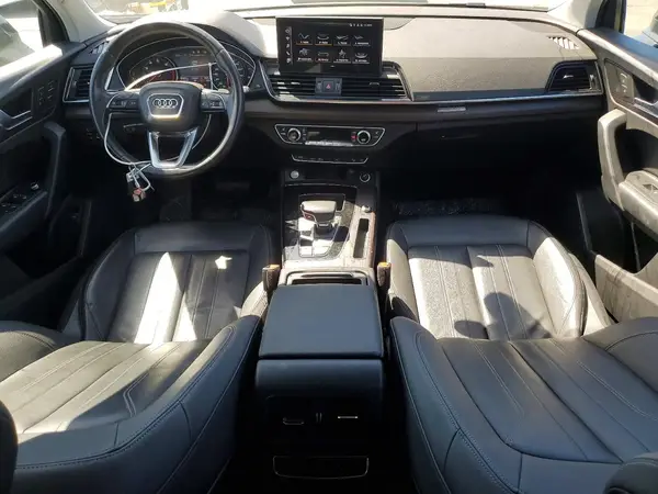 WA1AAAFY0M2022539 2021 AUDI Q5 - Image 8