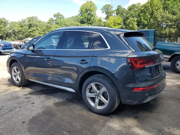 WA1AAAFY0M2085754 2021 AUDI Q5 - Image 2