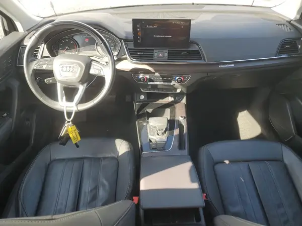 WA1AAAFY0M2090288 2021 AUDI Q5 - Image 8