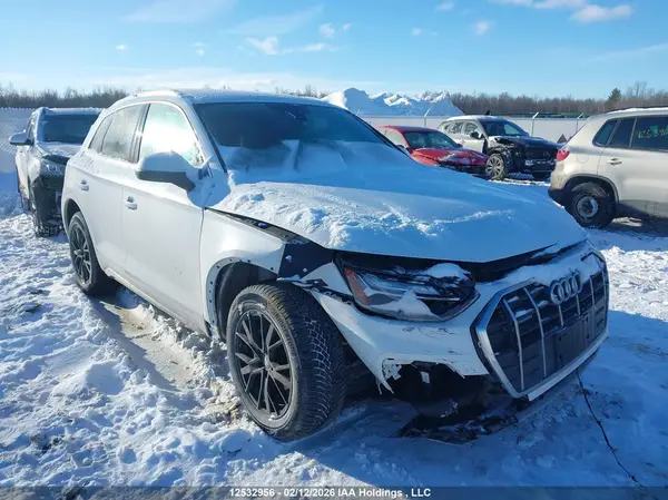 WA1AAAFY0N2119449 2022 AUDI Q5 - Image 1