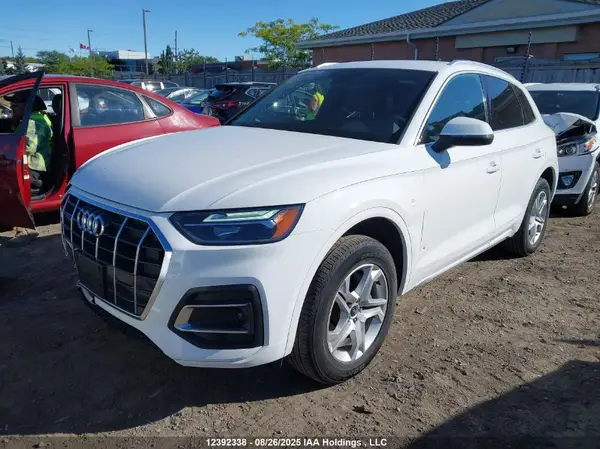 WA1AAAFY0P2124802 2023 AUDI Q5 - Image 2