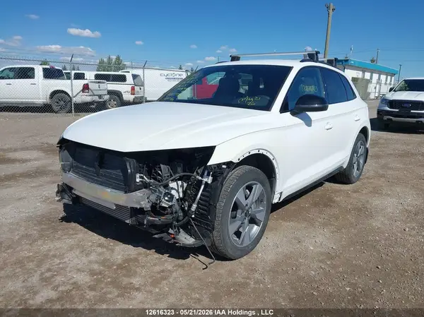 WA1AAAFY0R2087799 2024 AUDI Q5 - Image 2