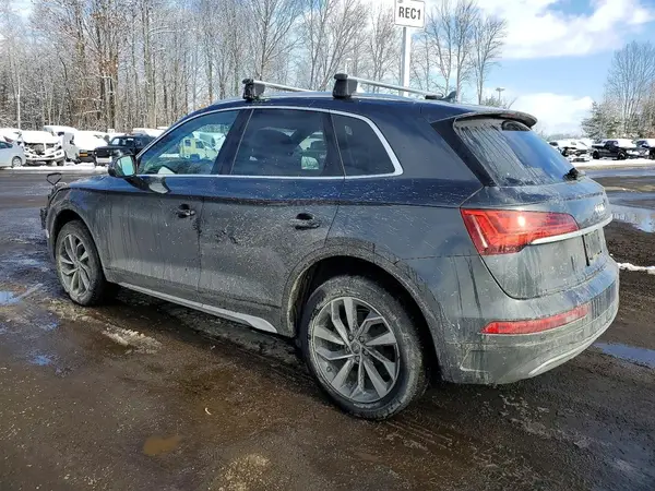 WA1AAAFY1M2002848 2021 AUDI Q5 - Image 2