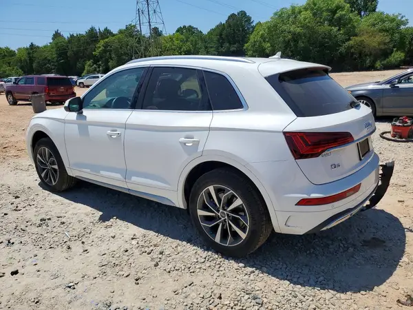 WA1AAAFY1M2008004 2021 AUDI Q5 - Image 2