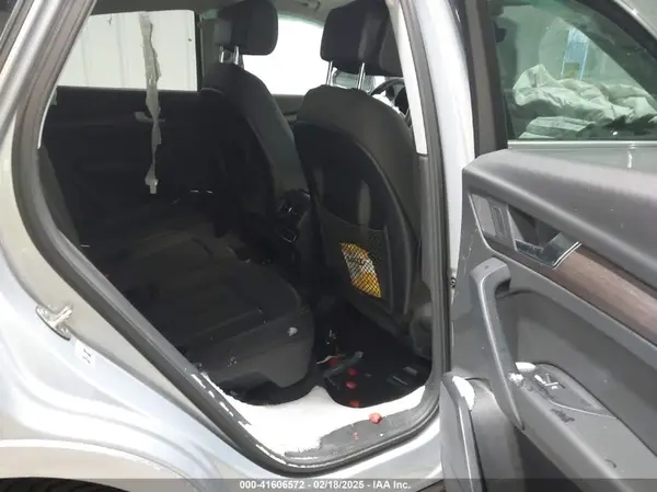 WA1AAAFY1M2018483 2021 AUDI Q5 - Image 8