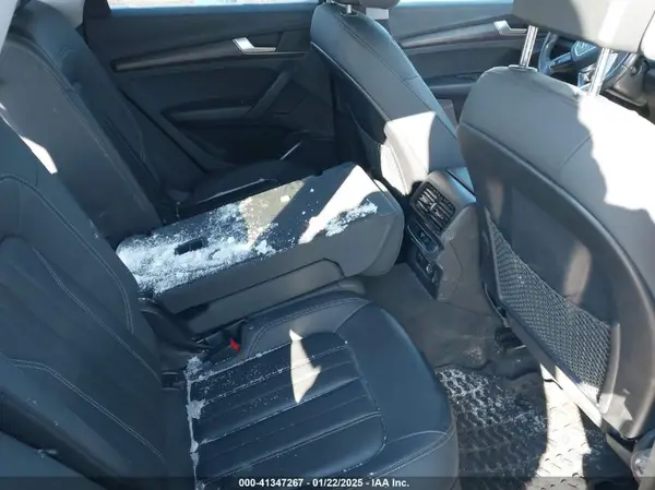 WA1AAAFY1M2055212 2021 AUDI Q5 - Image 8