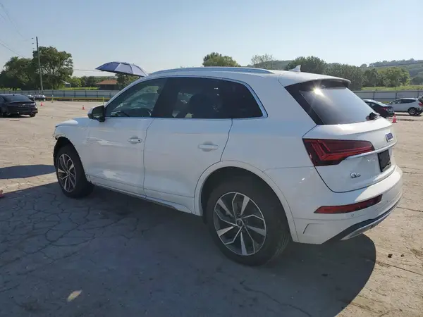 WA1AAAFY1M2078554 2021 AUDI Q5 - Image 2