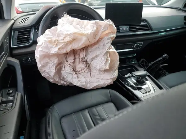 WA1AAAFY1M2079655 2021 AUDI Q5 - Image 8