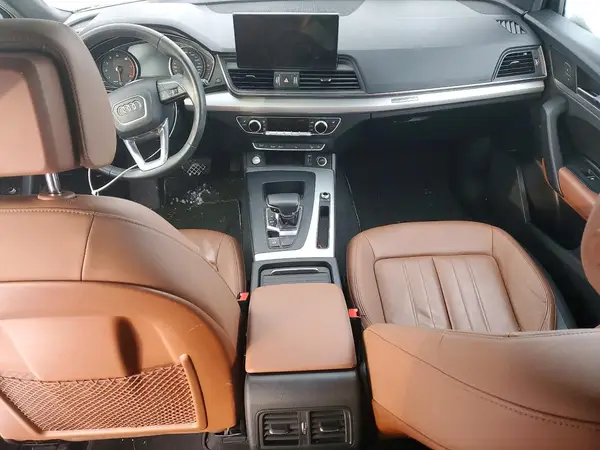 WA1AAAFY1M2122892 2021 AUDI Q5 - Image 8