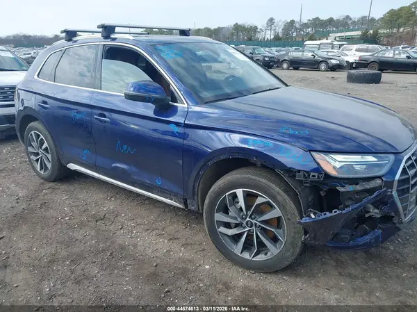 WA1AAAFY1M2127655 2021 AUDI Q5 - Image 1